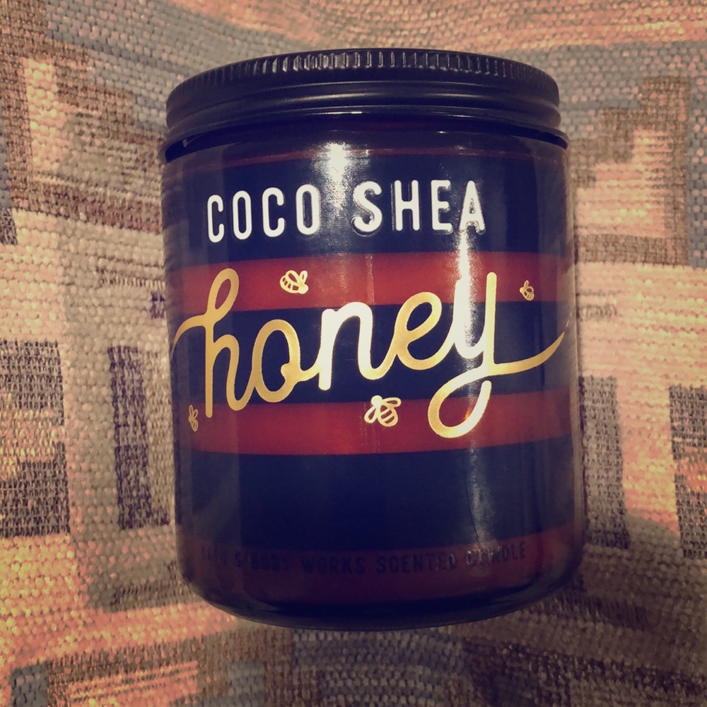 ISO DESPERATELY! Bath and body works coco shea